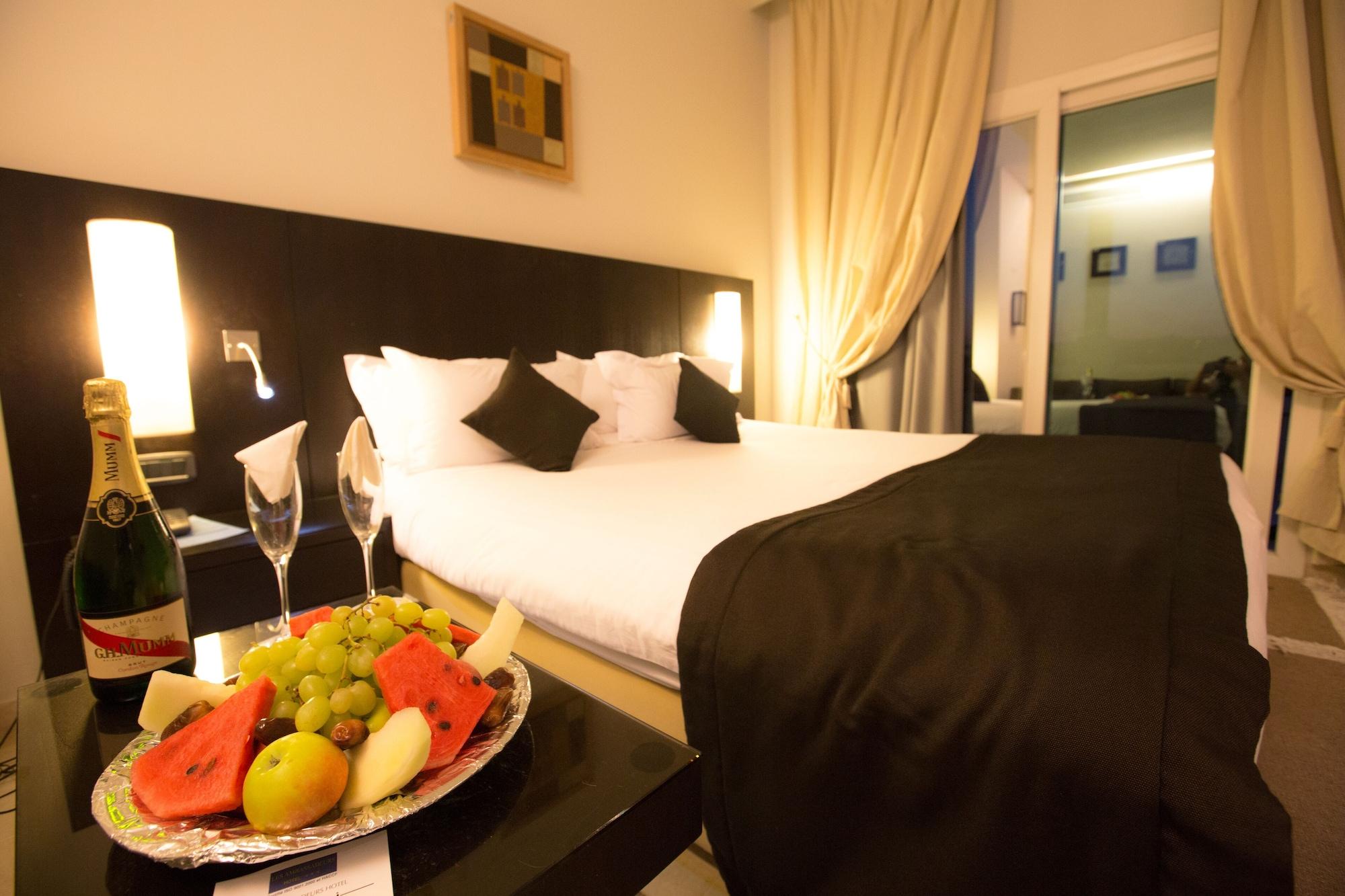 Ambassadeurs Hotel Tunis Bagian luar foto