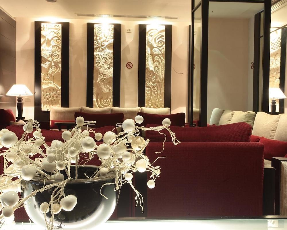 Ambassadeurs Hotel Tunis Bagian luar foto