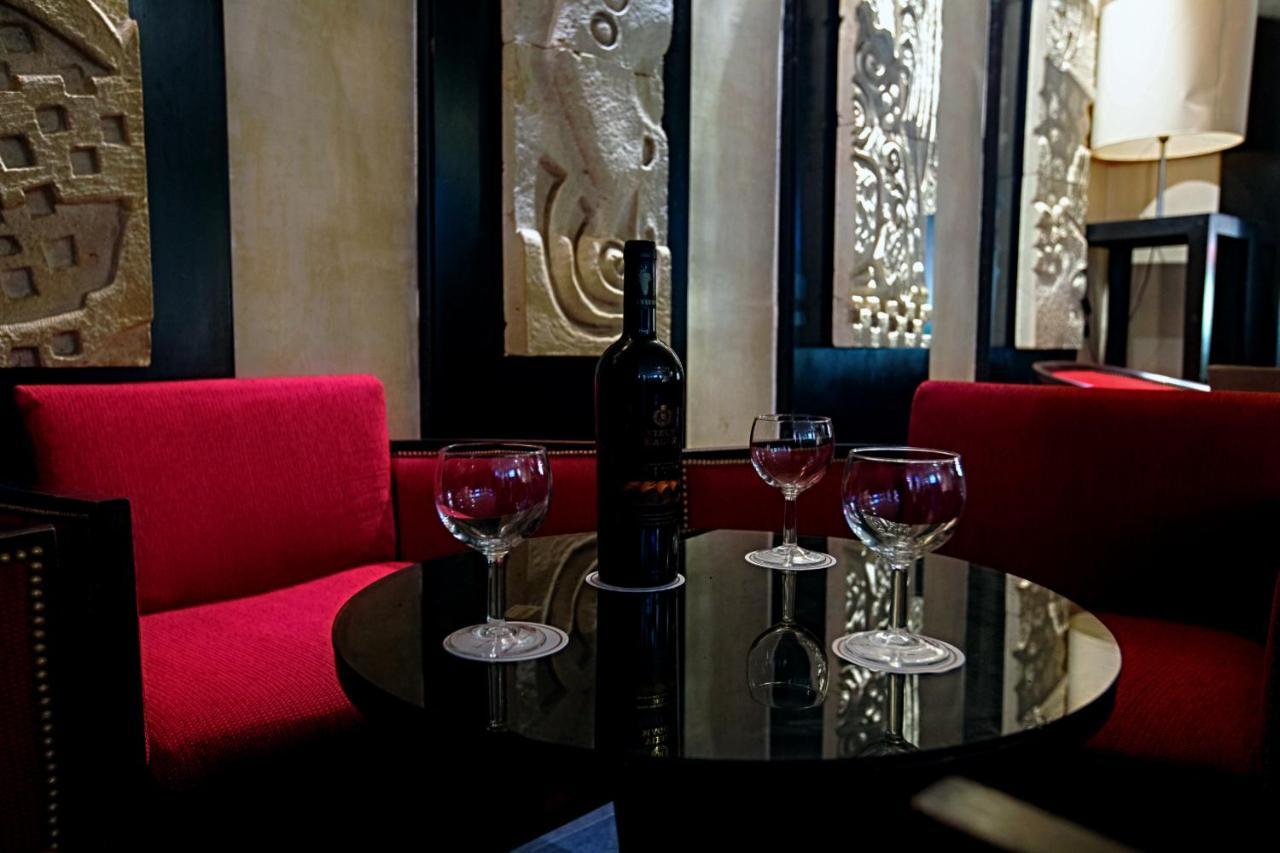 Ambassadeurs Hotel Tunis Bagian luar foto